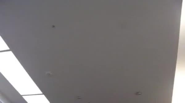 普通话对白长的有点2B台湾猥琐四眼仔和喝高的女友自拍听口音女的貌似国内的